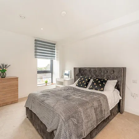2 Bed Apartment Near Little Britain Lake Uxbridge Exterior photo